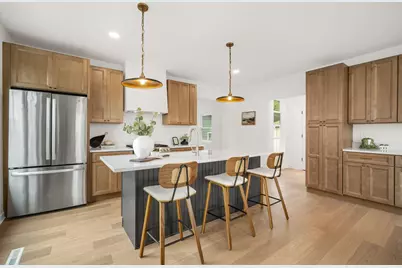 125 E Park Ave, Waukesha, WI 53186 - Photo 9