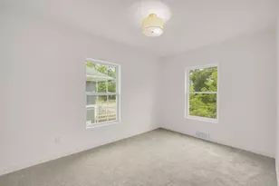125 E Park Ave, Waukesha, WI 53186 - Photo 21
