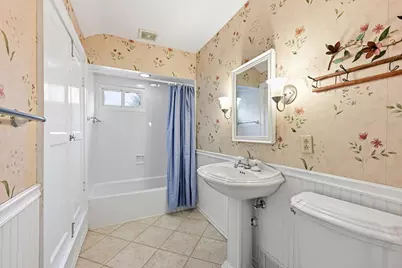 2205 N 71st St, Wauwatosa, WI 53213 - Photo 19