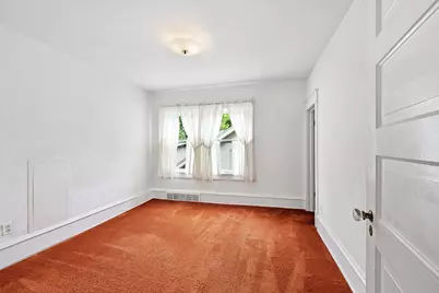 2205 N 71st St, Wauwatosa, WI 53213 - Photo 17