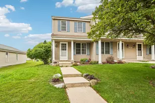2070 Cliff Alex Ct, Waukesha, WI 53189 - Photo 1