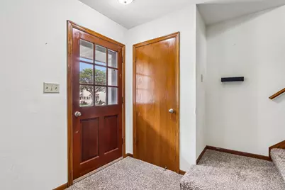 2070  Cliff Alex Ct #A, Waukesha, WI 53189 - Photo 5