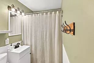 159 W Armour Ave, Milwaukee, WI 53207 - Photo 35