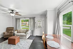 159 W Armour Ave, Milwaukee, WI 53207 - Photo 35