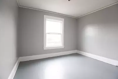 1554 W Chambers St, Milwaukee, WI 53206 - Photo 13
