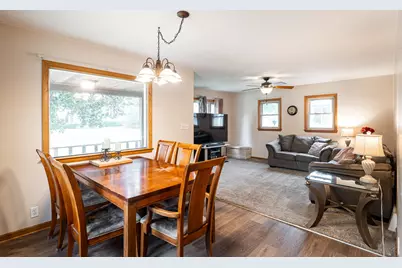 110 S Highland Ave, Thiensville, WI 53092 - Photo 7