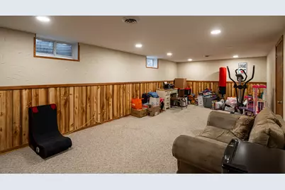110 S Highland Ave, Thiensville, WI 53092 - Photo 21