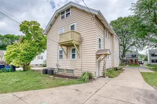2225 S 82nd St, West Allis, WI 53219 - Photo 29