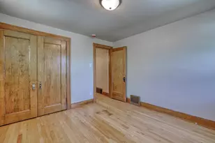 2225 S 82nd St, West Allis, WI 53219 - Photo 15
