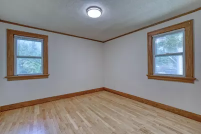 2225  S 82nd St, West Allis, WI 53219 - Photo 19