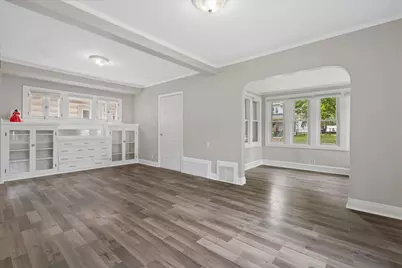 2614 N 53rd St, Milwaukee, WI 53210 - Photo 5