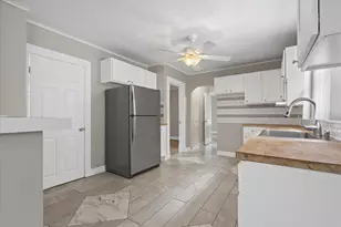 2614 N 53rd St, Milwaukee, WI 53210 - Photo 9