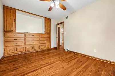 2935 S 93rd St, West Allis, WI 53227 - Photo 21