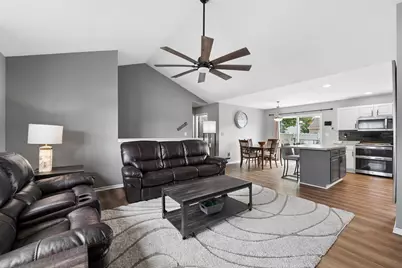 1409 E Pinecrest Ln, Elkhorn, WI 53121 - Photo 3