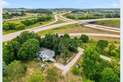 N1360  Deerpath Rd, Koshkonong, WI 53538 - Photo 41