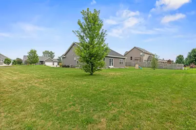 N8041  Preserve Park Dr, Ixonia, WI 53036 - Photo 25