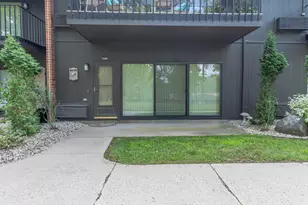 7 Zurich Ct, Geneva, WI 53147 - Photo 1