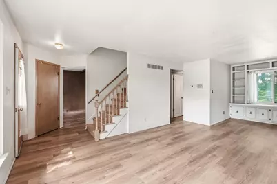 10042 W Tower Ave, Milwaukee, WI 53224 - Photo 5