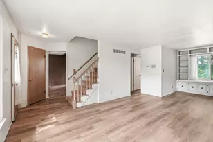 10042 W Tower Ave, Milwaukee, WI 53224 - Photo 5