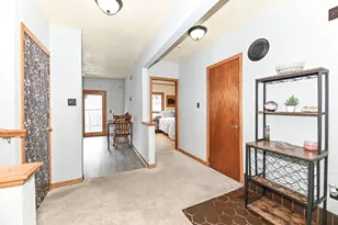1705 E Eden Pl, Saint Francis, WI 53235 - Photo 7
