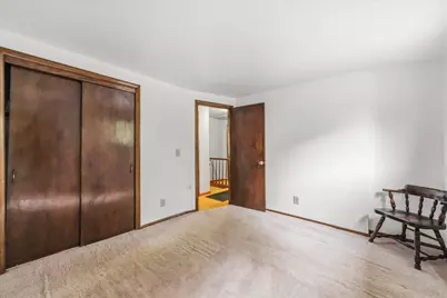 2517 W Chestnut Rd, Mequon, WI 53092 - Photo 33