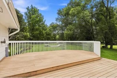 2517 W Chestnut Rd, Mequon, WI 53092 - Photo 49
