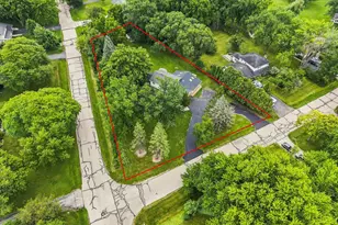2517 W Chestnut Rd, Mequon, WI 53092 - Photo 51