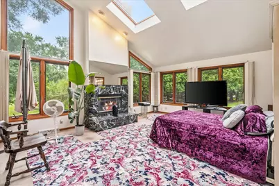 2517 W Chestnut Rd, Mequon, WI 53092 - Photo 21