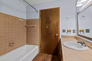 2020 Woodburn Rd, Waukesha, WI 53188 - Photo 23