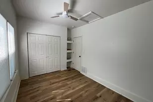 128 E Lloyd St, Milwaukee, WI 53212 - Photo 7