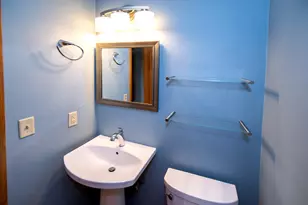 7219 W Crawford Ave, Milwaukee, WI 53220 - Photo 11