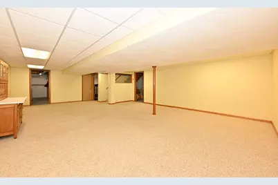 2845  Sandpiper Ln, Racine, WI 53402 - Photo 29