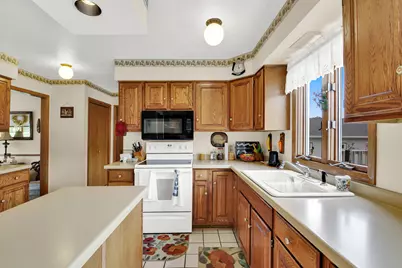 W2041 E River Rd, Auburn, WI 53010 - Photo 3