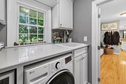 12556 N La Belle Ct, Mequon, WI 53092 - Photo 27