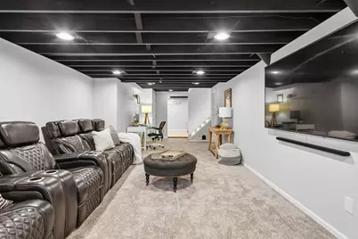 12556 N La Belle Ct, Mequon, WI 53092 - Photo 43
