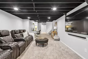 12556 N La Belle Ct, Mequon, WI 53092 - Photo 43