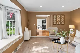 12556 N La Belle Ct, Mequon, WI 53092 - Photo 19