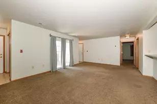 3016 Meyer Ct, Racine, WI 53406 - Photo 17