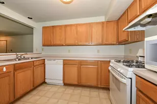 3016 Meyer Ct, Racine, WI 53406 - Photo 23
