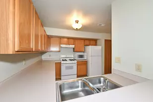 3016 Meyer Ct, Racine, WI 53406 - Photo 25