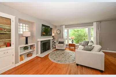 3024 N 85th St, Milwaukee, WI 53222 - Photo 7