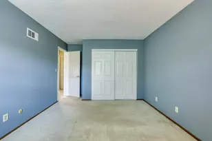 11624 W Bluemound Rd, Wauwatosa, WI 53226 - Photo 13