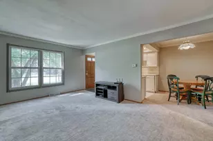 11624 W Bluemound Rd, Wauwatosa, WI 53226 - Photo 3