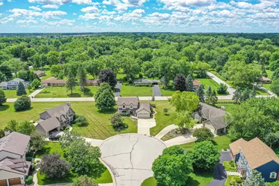 14335 W Meadowshire Ct, New Berlin, WI 53151 - Photo 37