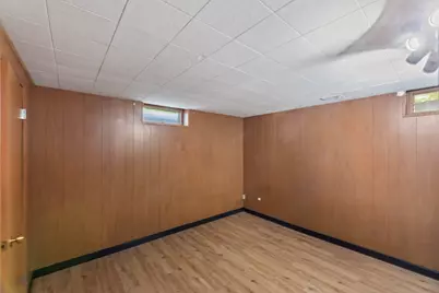 2800 N Hartung Ave, Milwaukee, WI 53210 - Photo 31