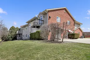 668 Westfield Way, Pewaukee, WI 53072 - Photo 19