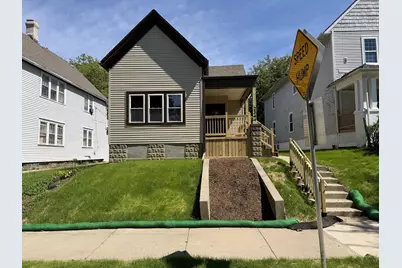 2344 N Dr William Finlayson St, Milwaukee, WI 53212 - Photo 1