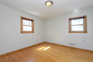 10160 W Montana Ave, West Allis, WI 53227 - Photo 13