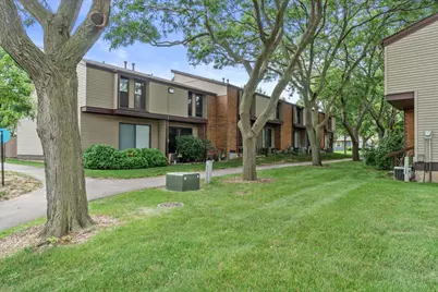 5209 S 13th St #J, Milwaukee, WI 53221 - Photo 23
