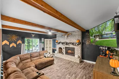 467  Herford Dr, Wales, WI 53183 - Photo 5